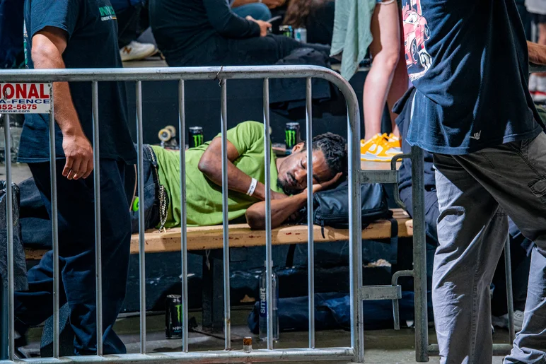 Jonathan Henderson getting some rest before his favorite event starts: Skater XL Best Trick

<!--damnamla2023besttrick-->