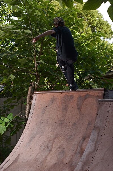 Ian Gow - frontside crailtap on the extension