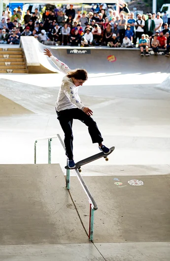 <!--daausfinals-->

That Damn sAm Atkins back at it again.