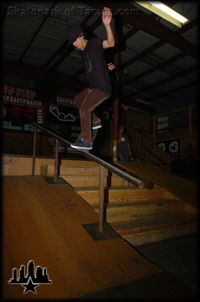 Abdias Rivera - front crook on the big rail