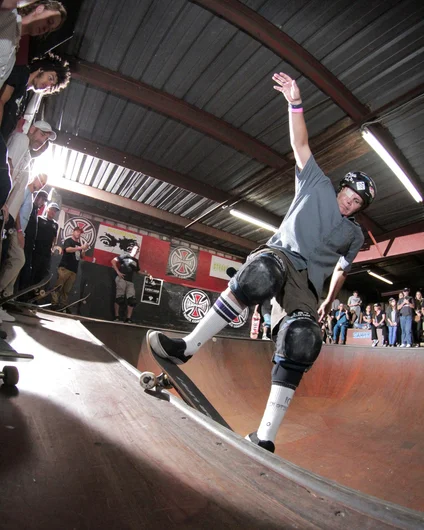 <!--ombj19photos-->

Mike Rogers : Fakie Smith