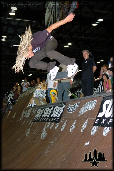 Surf Expo September 2006 Volcom Neanderthal Brawl