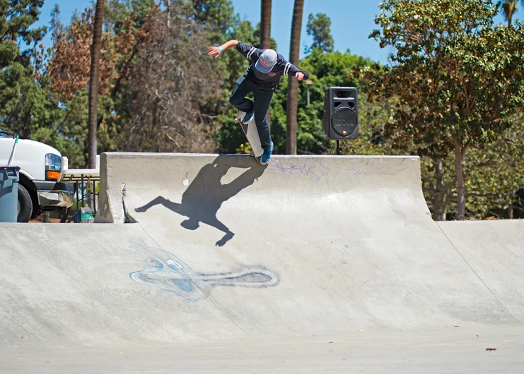 <!--dala15-->

Alex Midler opts out for the Backside Blunt, dialed on the bank-to-barrier.