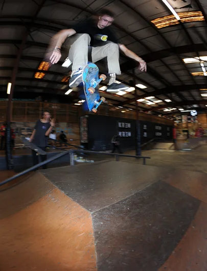 <!--SOJ14-->
Austin McCahan had these massive hardflips over the pyramid every try. Even though he made this in his run, Austin didn't make the sponsored finals. He still ripped, though. Tyson Peterson has the BGP's on this one.












