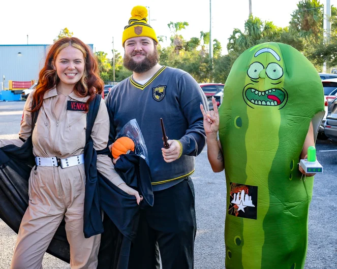Time to break for a quick Costume Contest! This crew came ready. Looking good guys!



<!--cigarcityjaialaiween2023-->