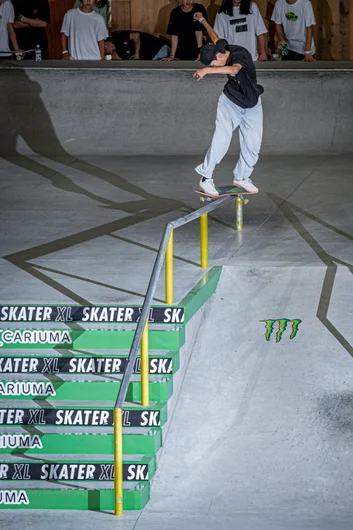 And a front hurricane. He didn't heelflip into this though - I know, disappointing.

<!--damnamjapan2023mensqualifiers-->