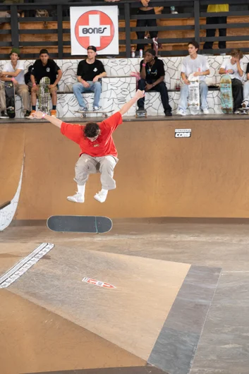 Nick bringing the pressure with a pressure flip on the hip.

<!--schoolsoutjam22-->