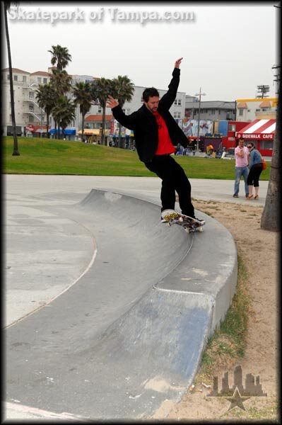 Venice Beach Lurk Out