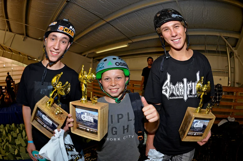 <!--ww14day2-->

The Vert contest was amazing.  These kids killed it!  Jeromy Green 3rd Place, Gabriel Machado 2nd Place, and Evan Doherty in 1st.  Congratulations guys!!



