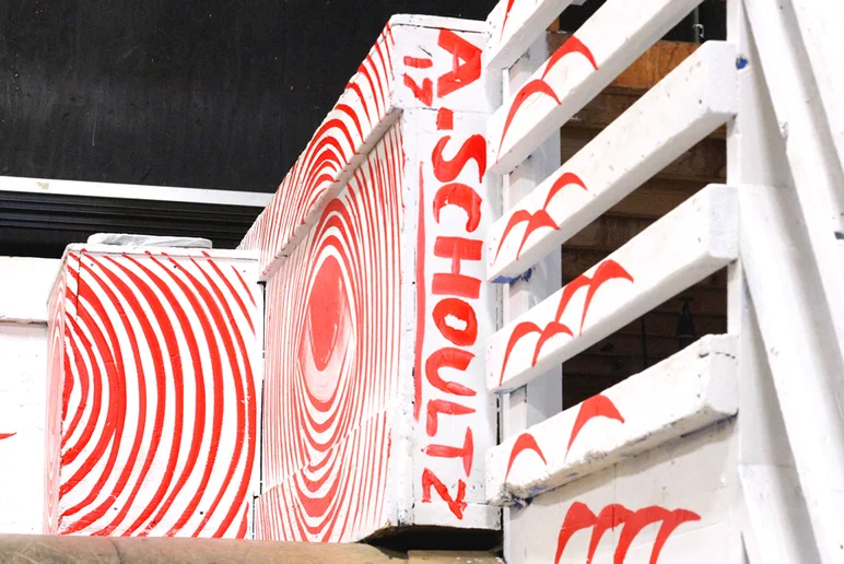 <!--schoultzpaint-->

The course looks super sick. Andrew crushed it... huge thanks to him and Brad for coming to Tampa and blessing SPoT with some rad artwork!




