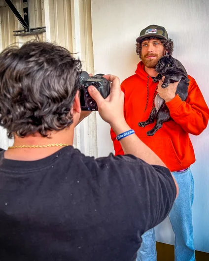 I want my headshot to have dogs in it too.


<!--ombj2024-->