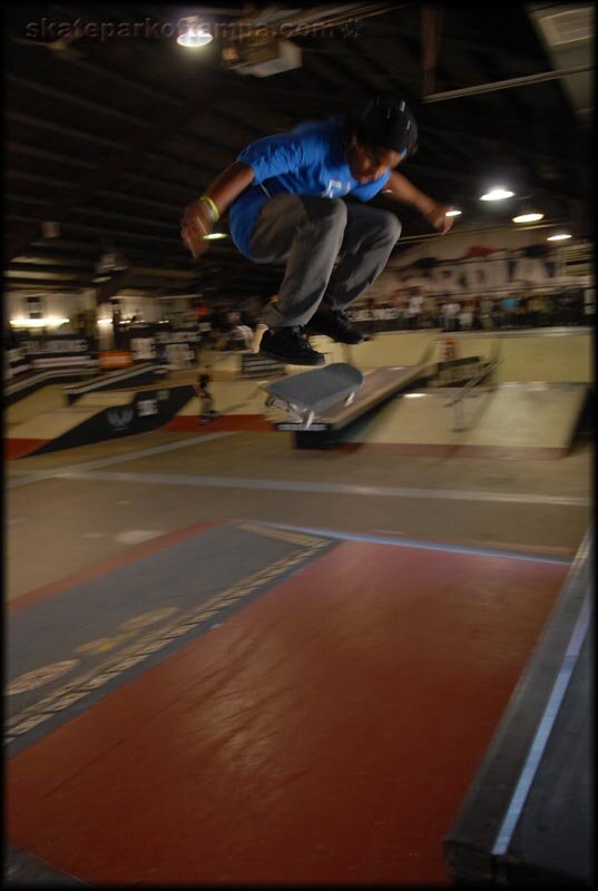 Felipe Gustavo - nollie flip