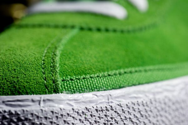 Nike SB May 2010 Quickstrike