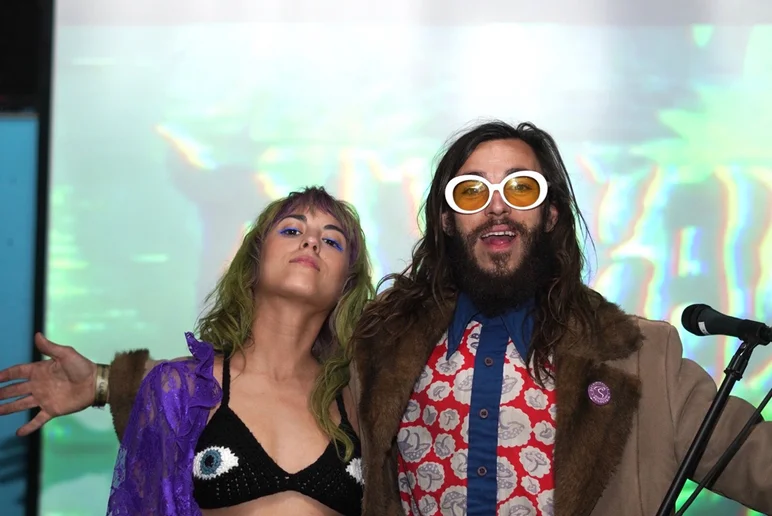 <!--pro20consjam-->

...and that concludes our evening. Good night!