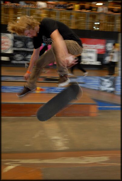 Josiah Gatlyn - frontside half cab flip