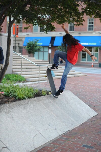 Rob Meronek - blunt fakie in Baltimore