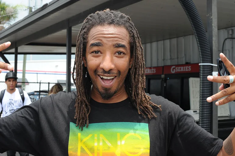 Karl Watson, always smiling.  Thanks for the mic duty, Karl!<!-- Go Skateboarding Day 2013 With Kayo -->