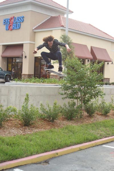 Jamie Campbell - kickflip