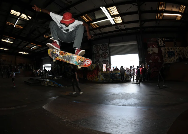 <!--springroll14-->

The sponsored division is always exciting here at the SPoT all ages contests. Ish Cepeda starts off this division with a nollie heelflip over the hip.


