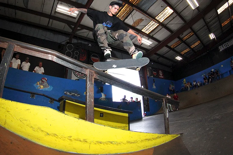 <!--gsd17-->

Robby Kirkland - Kickflip Front Board