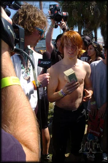 <!--moatphotos2018-->

This kid probably won the biggest prize ever given out at a Moat Race.