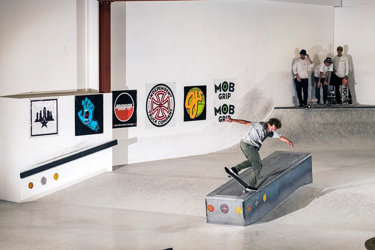 <!--daamsday1-->

Rob Maatman - Backside Noseblunt