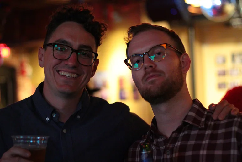 <!--thurspro15-->

Joe Perrin and Pat Stiener were enjoying the photography.