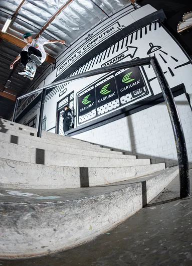 Pop it up and slam it down.. Joetaro Saito handles the KF Backsmif.

<!--damnamla22practice-->