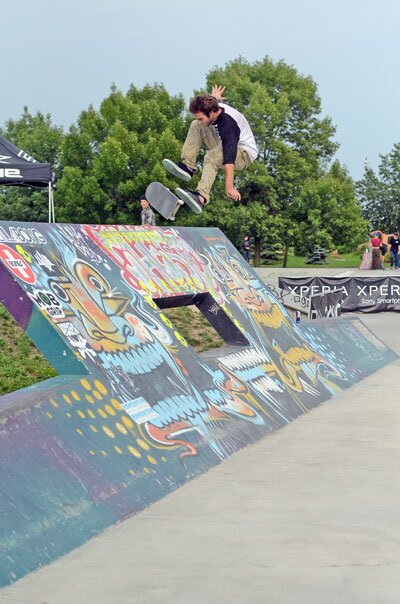 Jon Cosentino Wins Best Trick Damn Am Canada 2012