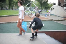 Alex Midler has a fr