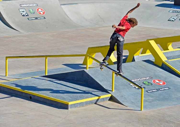 <!--ww14d3-->

Backside noseblunt slides like this are just the tip-of-the iceberg of tricks Tyson Peterson rifled off to come in 3rd place.







