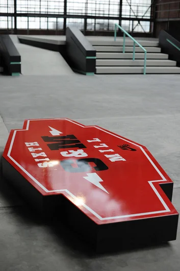 It's now a very early morning for us as we've just arrived at the completed Sixth and Mill Facility where doors and practice are getting started at noon today.<!-- Damn Am Los Angeles 2013: Arrival in LA and Construction -->