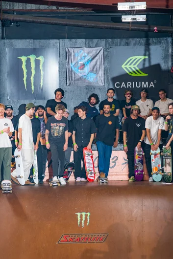 The Pros are little more organized than Ams when it comes to Best Trick. Everyone waits on the roll in and takes their turn so they don't smoke one another

<!--tampapro23besttrick-->