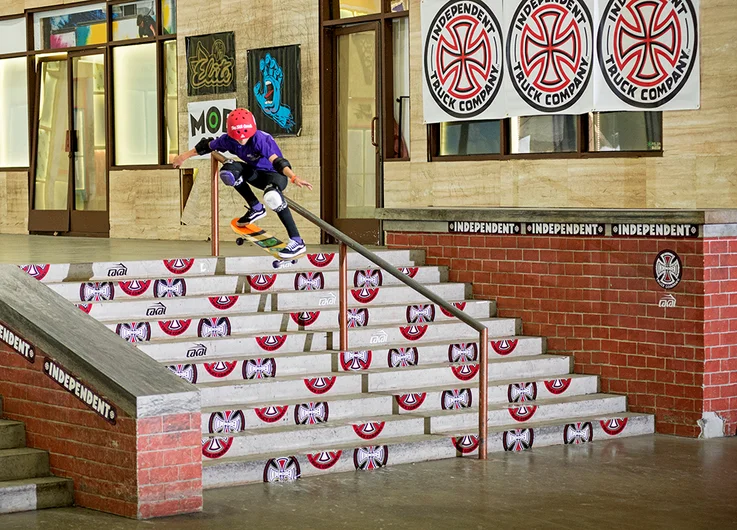 <!--dala19quals-->

Paige Heyn with a 10 stair blast.