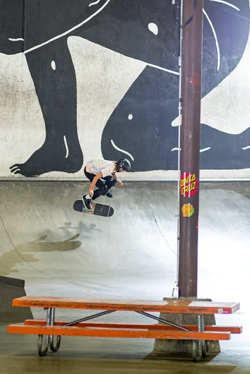 <!--dala19quals-->

Stella Reynolds with one of her classic Backside Flips. 