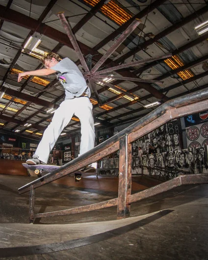 <!--gsd19photos-->

Tyler Wolford : Fakie Front Board