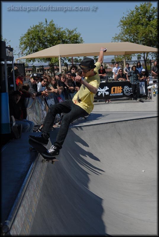 Danny Tumia - frontside grind