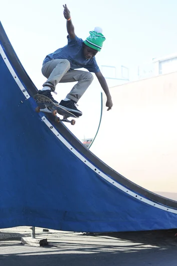 Darius has snaps off the side also, plus a shout out to Jitt Squad.<!-- Valentine's Day Massacre 2013 Presented by Converse -->