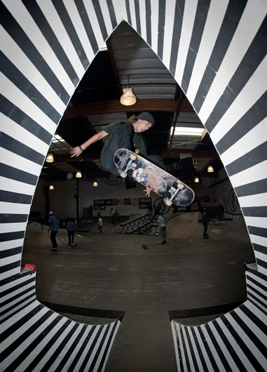 <!--costa15-2-->

Chase Webb gleaming the stone.