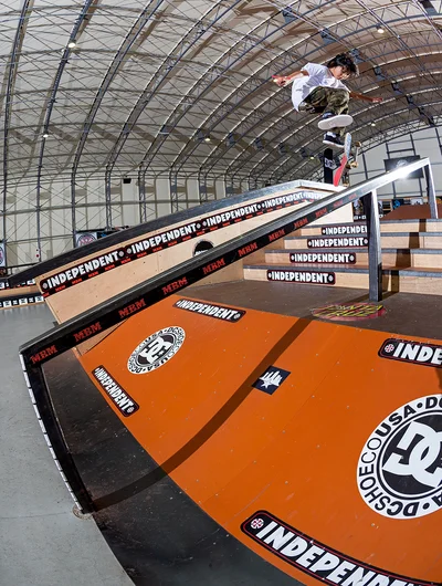 <!--dajapan18-day1-->

Little kids doing Heelflip Frontboards on big rails every try is kinda the norm around here.