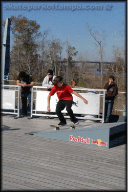 Jereme Knibbs - half cab manny backside 180 out