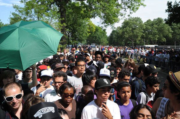 The crowd early morning outside