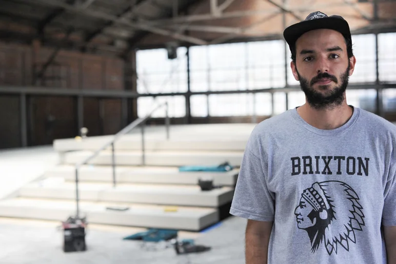 Joe forgets things more than the average person. He might have forgotten I took this photo.<!-- Damn Am Los Angeles 2013: Arrival in LA and Construction -->