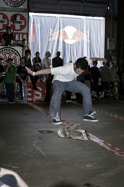 eS Game of SKATE at SPoT 2009 - Piro Sierra