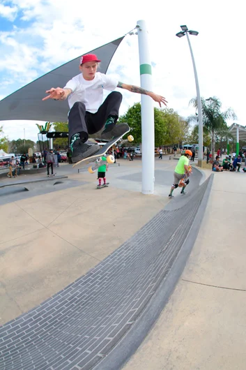 <!--gfl15-->

Eric Mckenney starting things off with a FS Ollie on the brick bank.