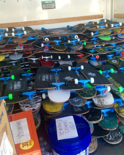 <!--b4bdelivery-->

200 skateboards ready to roll thanks to the amazing volunteers who put them together at our Matt Woods Build Day.