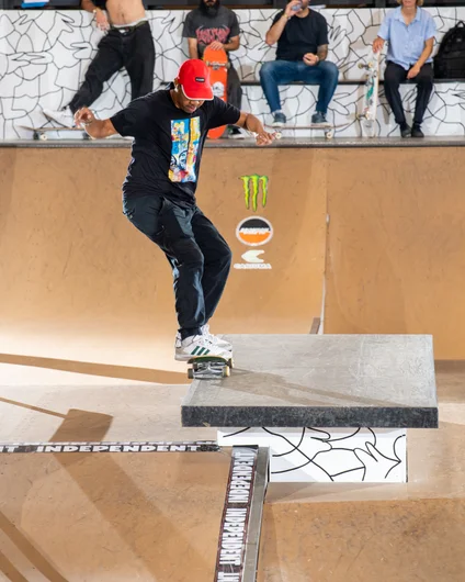 Rod with the front 50 into the bank

<!--tampapro22tmcontest-->