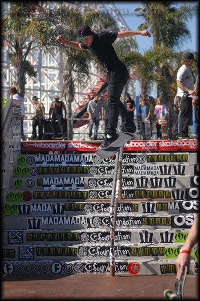 David Reyes Back Smith