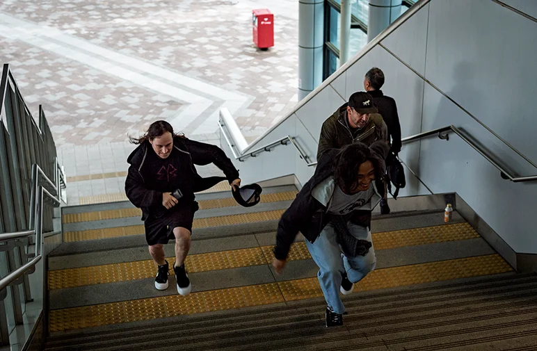 <!--daja19-chill-->

Classic Stair Race, Sam and Christian should know better and let the bossman win.
