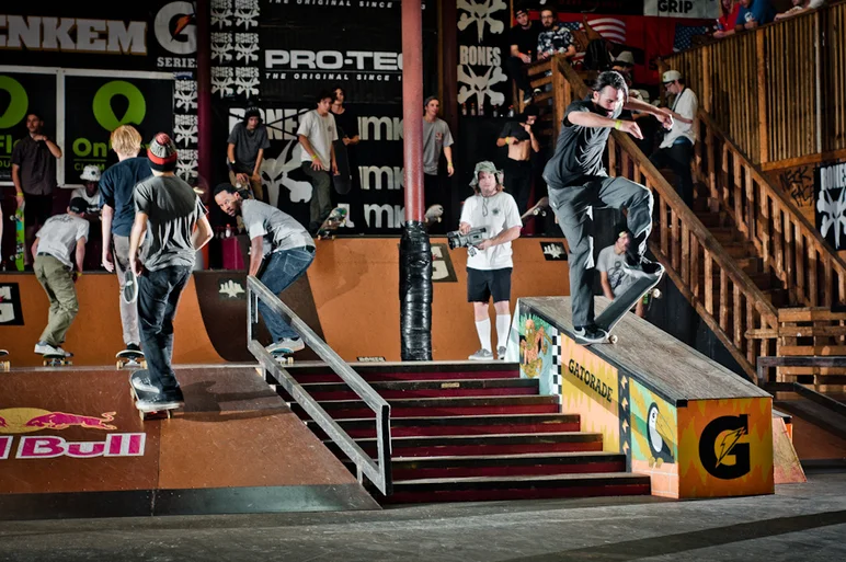 <!--ta14-sd-->

One of the funnest dudes out there, Chris Blake with a wallie noseblunt.